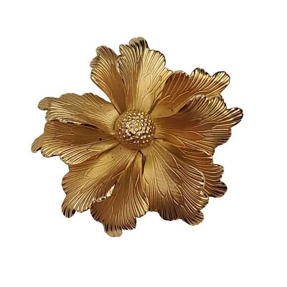 Vintage Giovanni Floral Brooch 3D Goldtone Textured Petals Statement Large - Picture 1 of 5